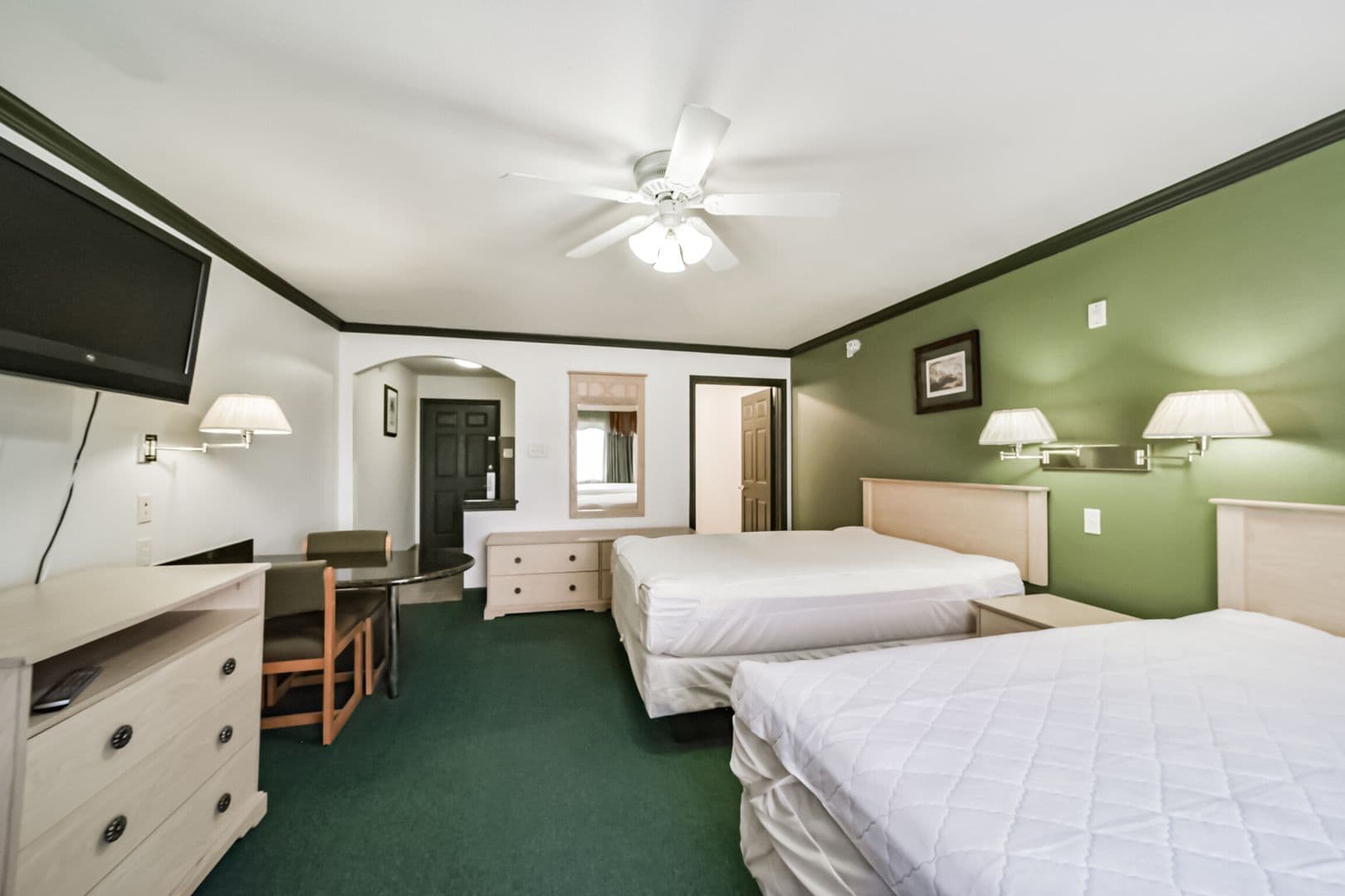 Houston Apartment: 1025 Swanson St.