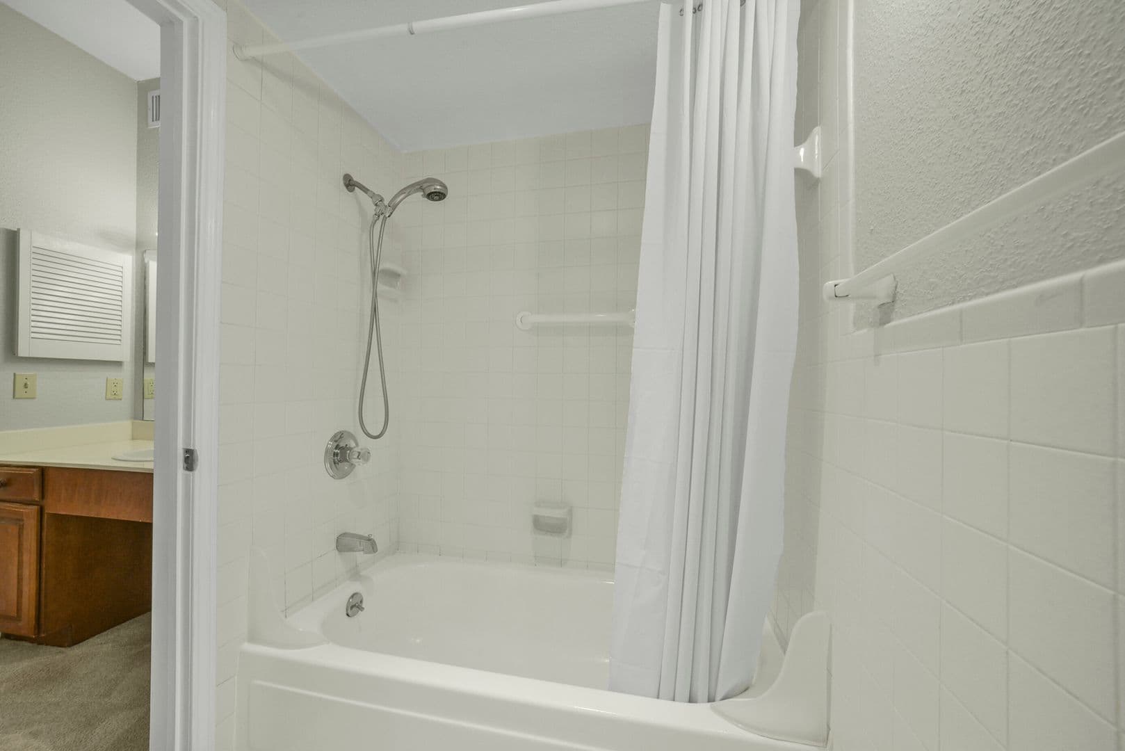 Houston Condo: 2400 N. Braeswood Blvd., Unit 213