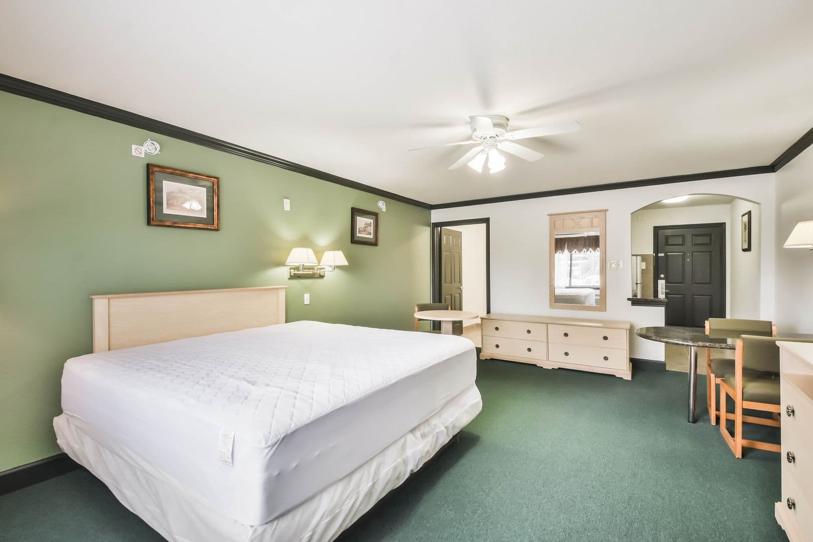 Houston Apartment: 1025 Swanson St.