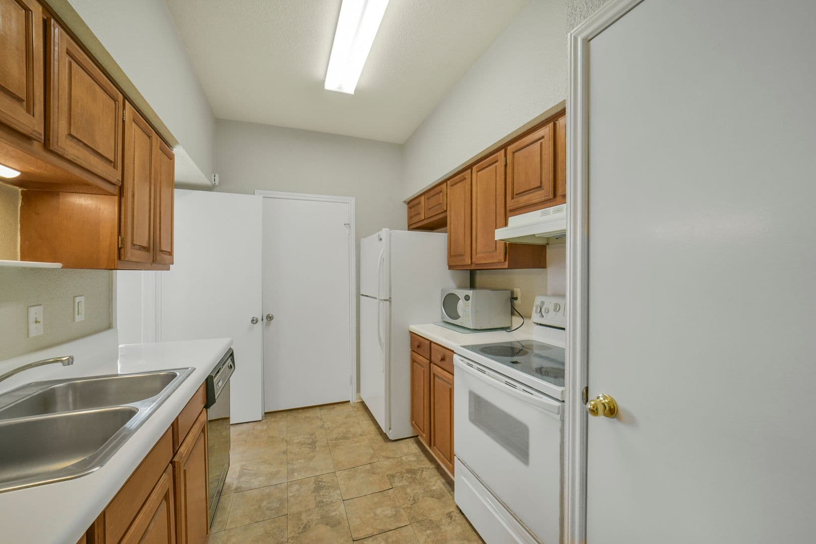 Houston Condo: 2400 N. Braeswood Blvd., Unit 213