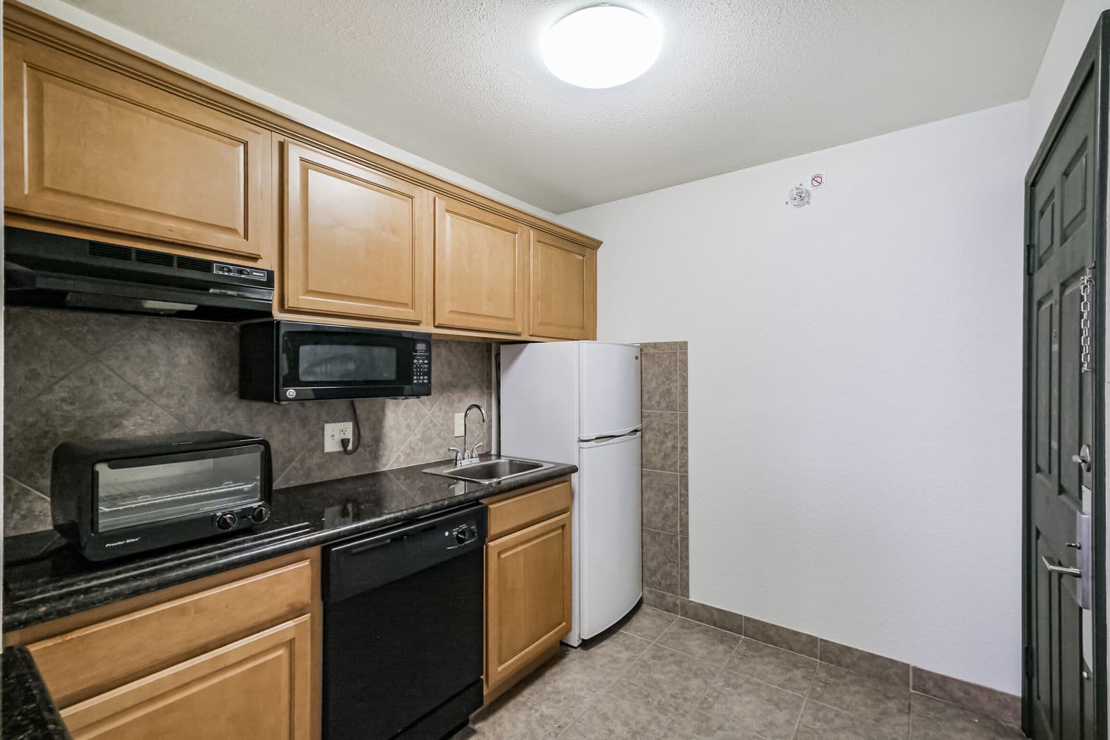 Houston Apartment: 1025 Swanson St.