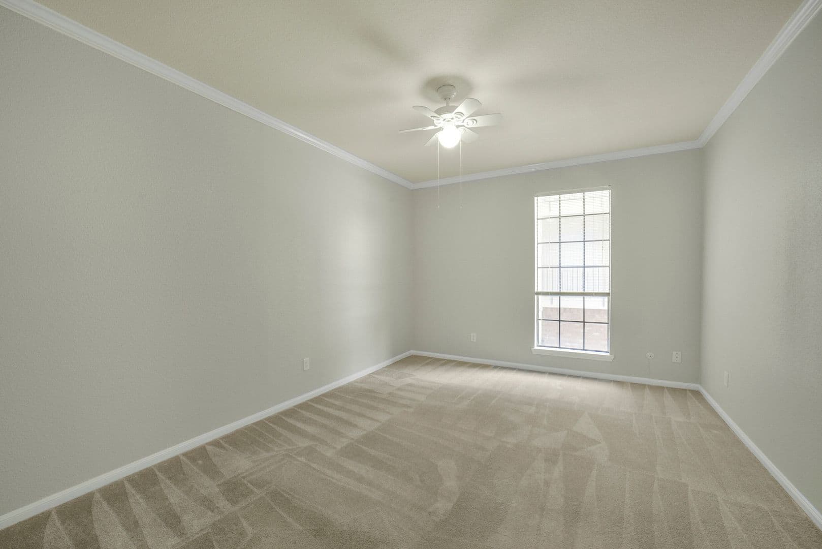 Houston Condo: 2400 N. Braeswood Blvd., Unit 213