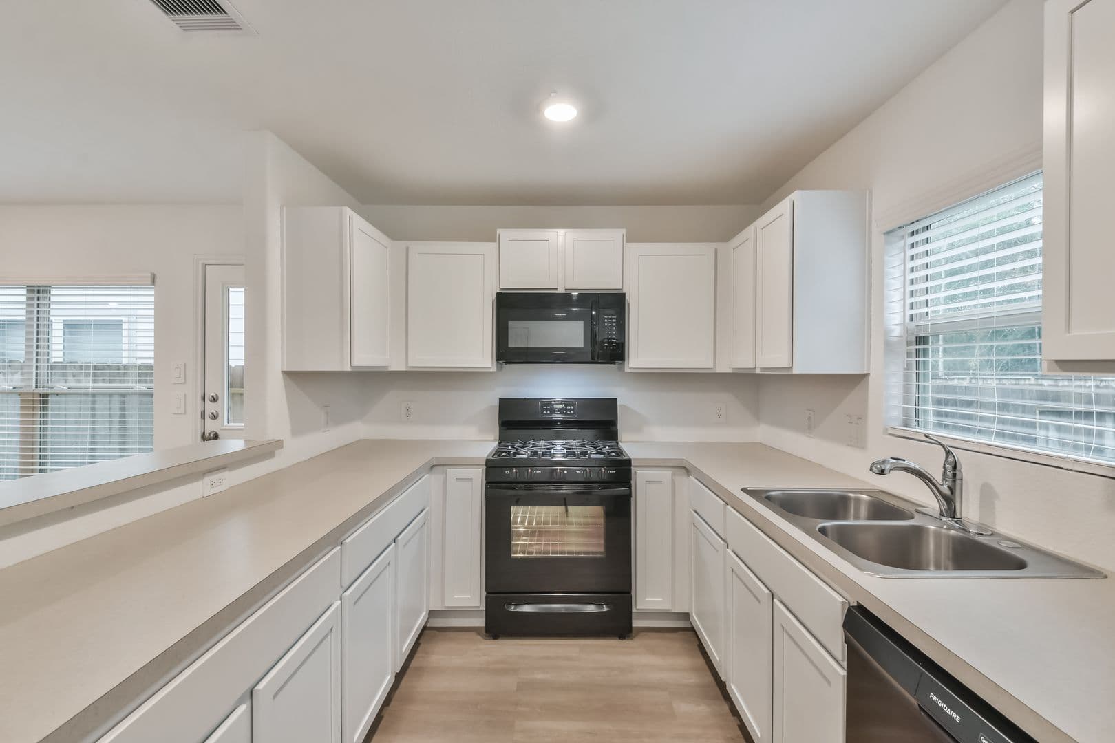 Conroe House: 3707 Solanum Dr.