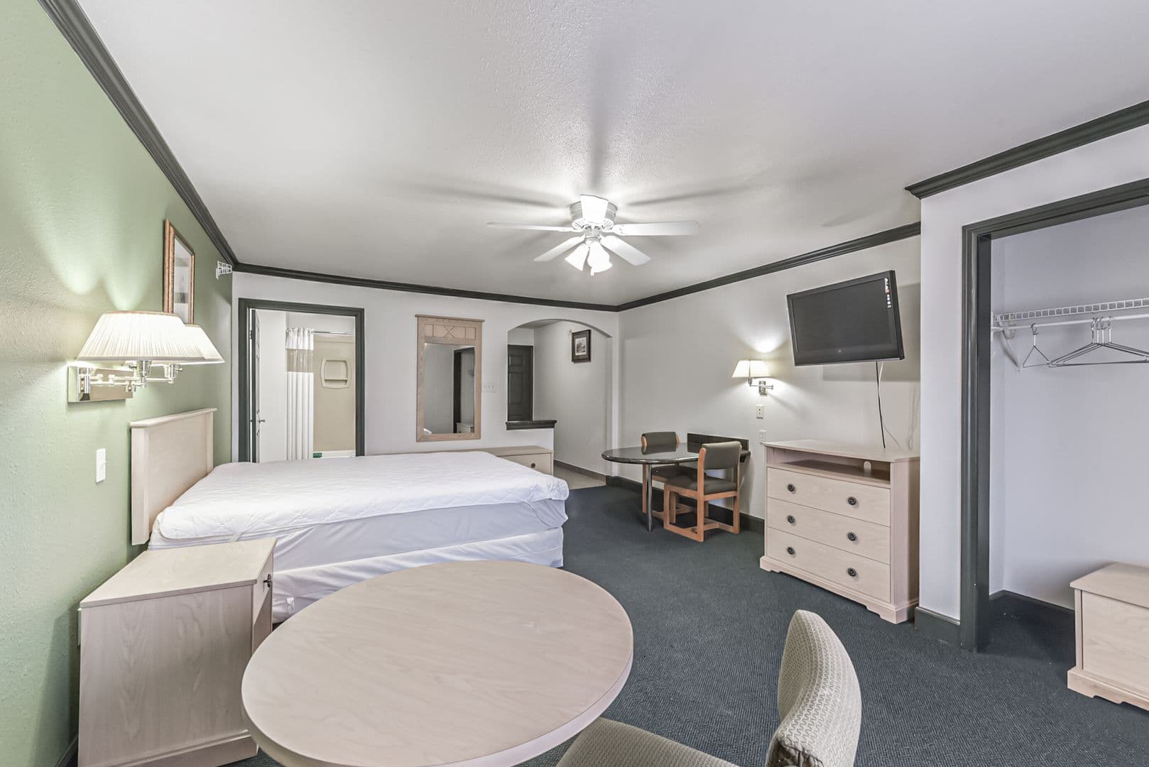 Houston Apartment: 1025 Swanson St.