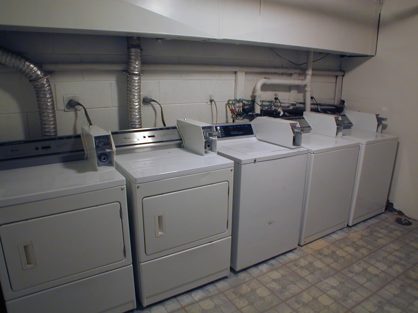Cheyenne Apartment: 4600-01-11-12 Hilltop Ave.