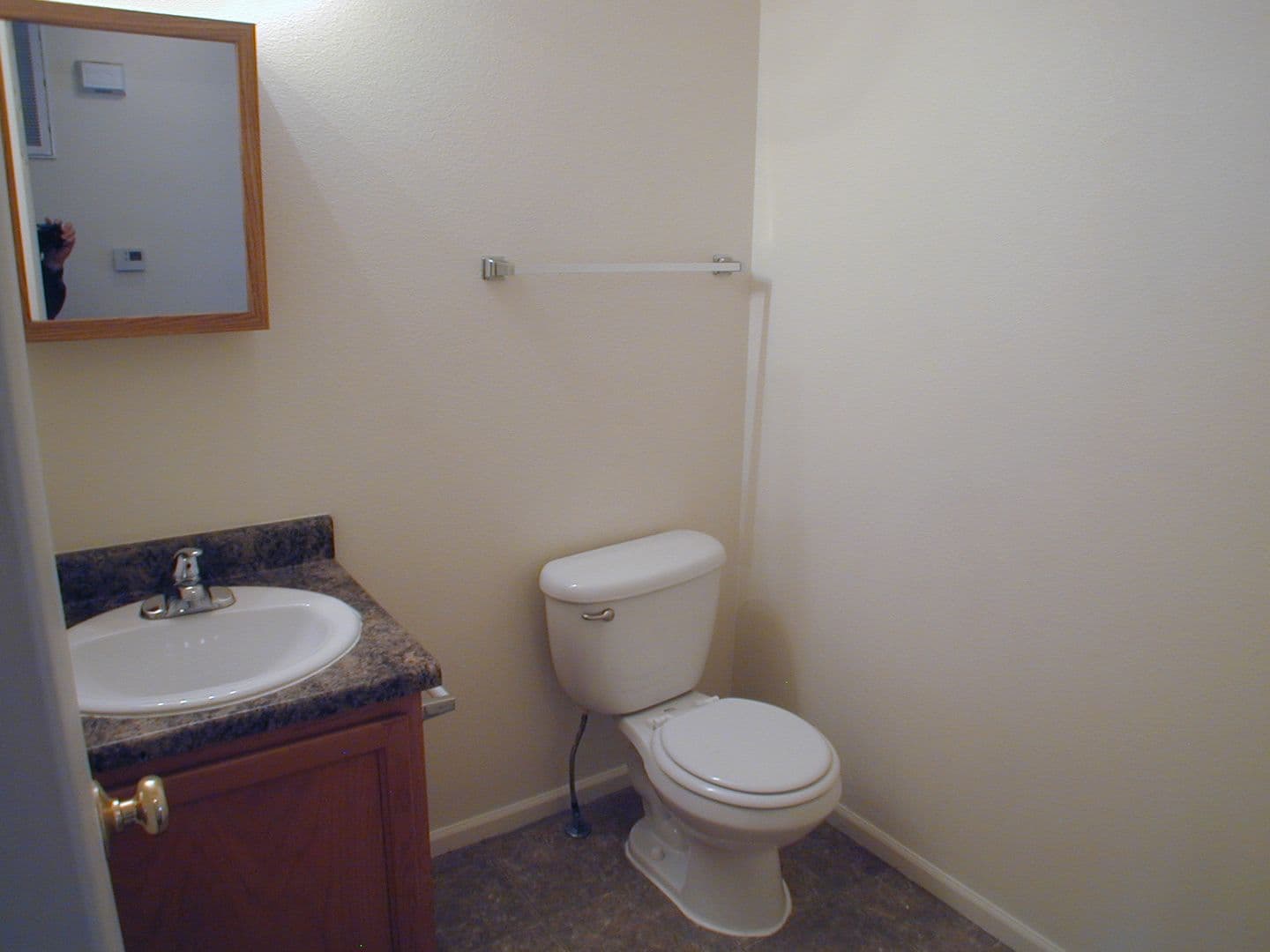 Cheyenne Apartment: 308 Snyder Ave