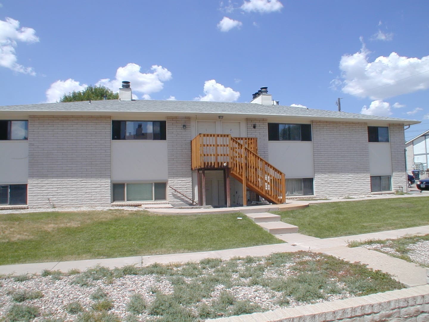 Cheyenne Apartment: 3312 Frontier St