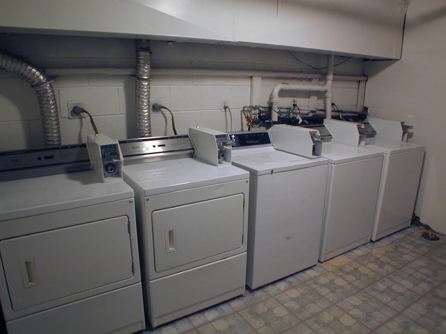 Cheyenne Apartment: 4600-01-11-12 Hilltop Ave.