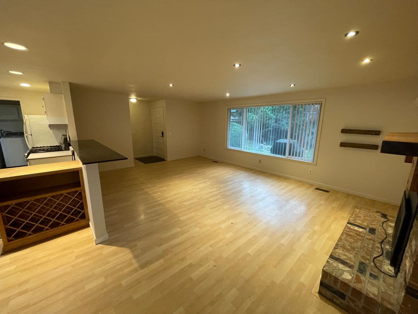 Marysville House: 5409 80th St NE