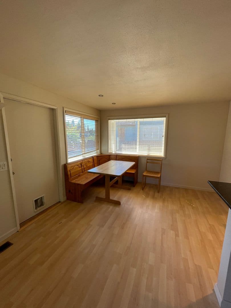 Marysville House: 5409 80th St NE