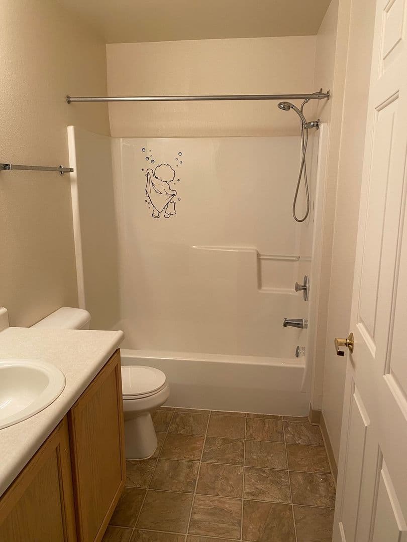 Granite Falls Apartment: 10110 Mountain Loop Highway