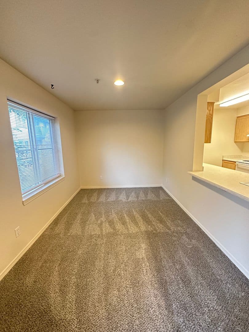 Granite Falls Apartment: 10110 Mountain Loop Highway