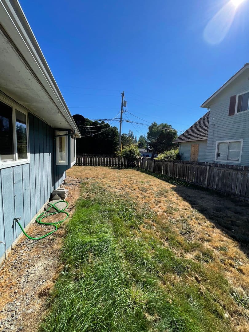 Marysville House: 5409 80th St NE