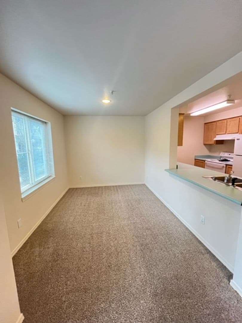 Granite Falls Apartment: 10110 Mountain Loop Highway