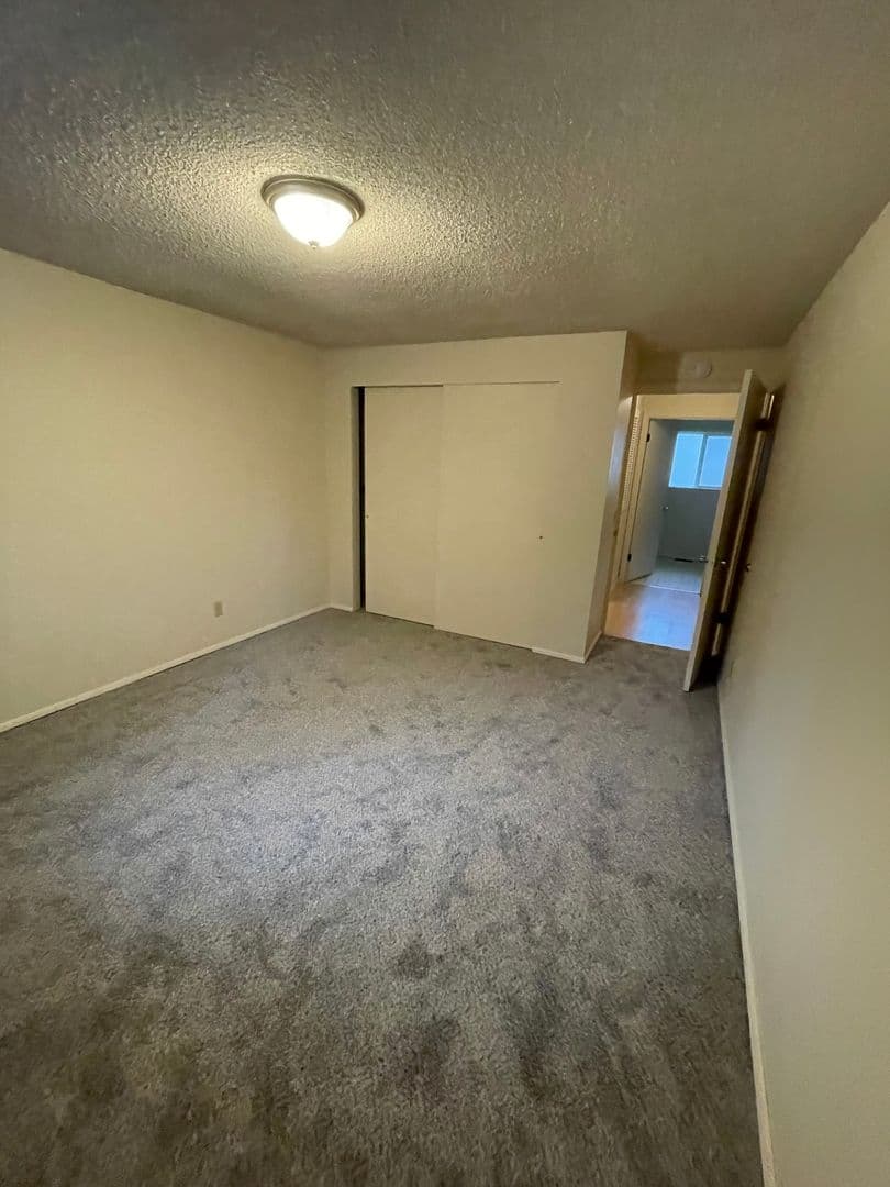 Marysville House: 5409 80th St NE