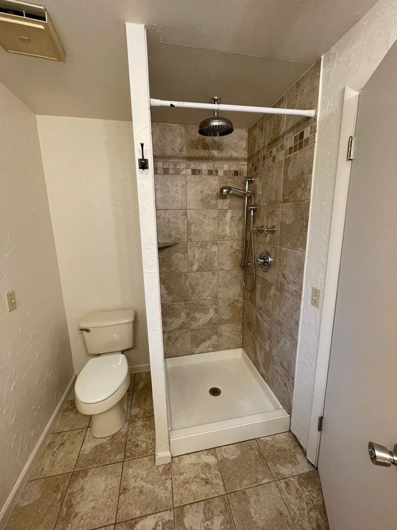 Marysville House: 5409 80th St NE