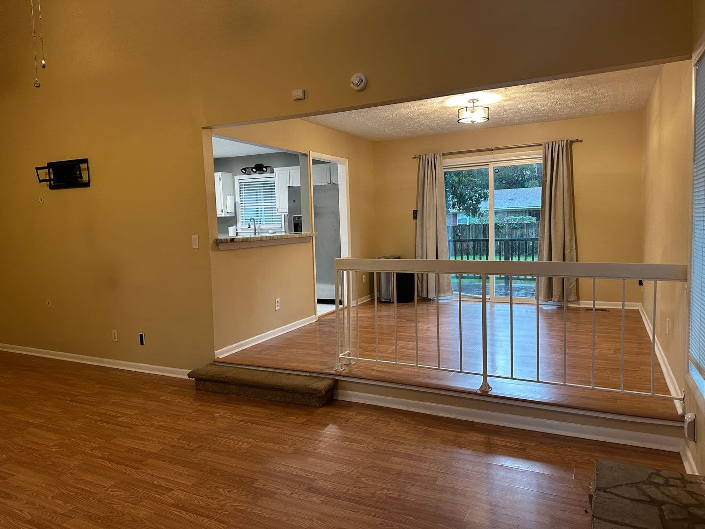 Fayetteville House: 6935 Brockwood St