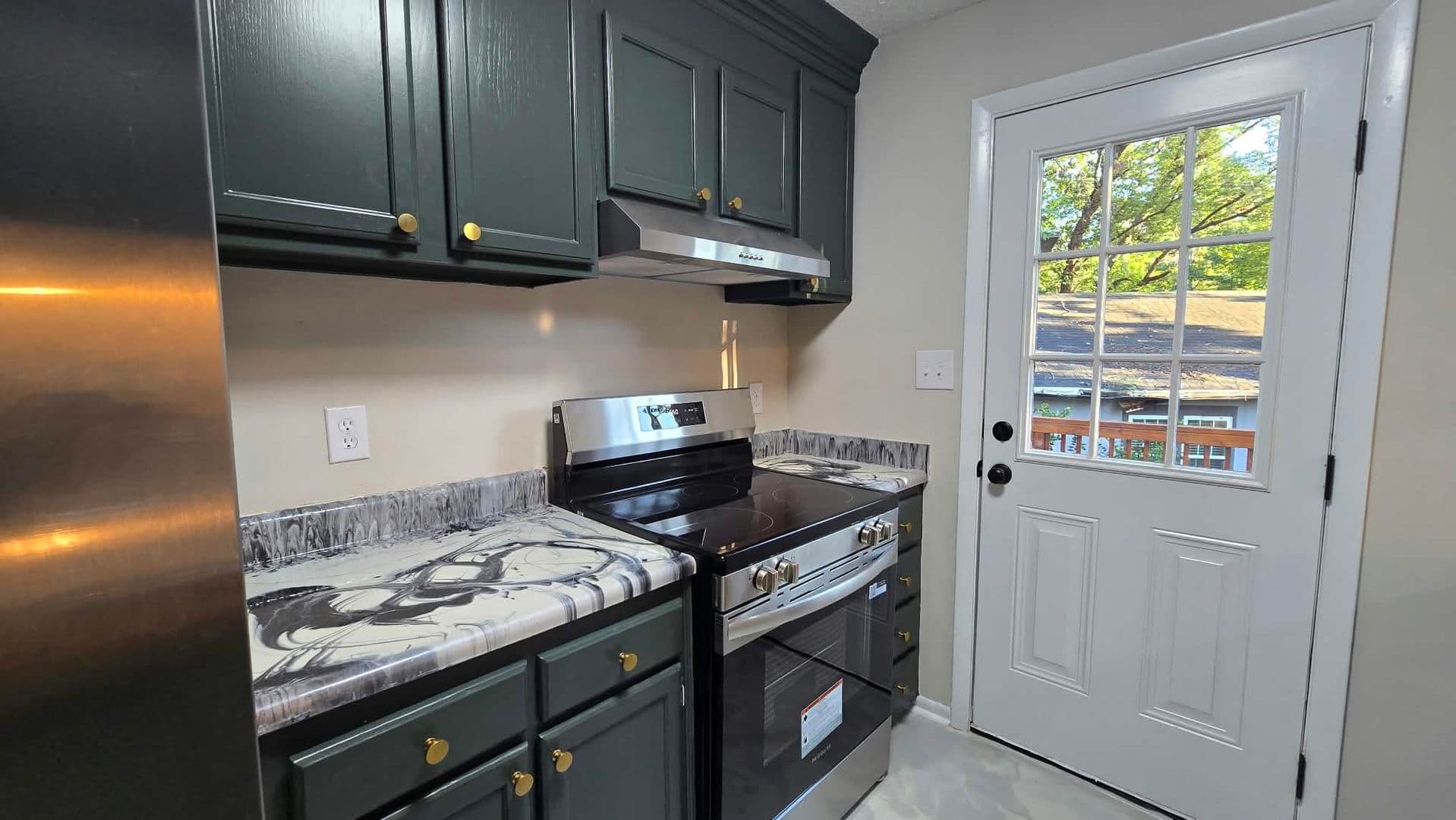 Fayetteville House: 508 Singletary Place