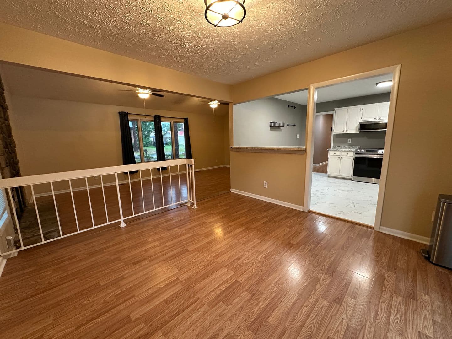 Fayetteville House: 6935 Brockwood St