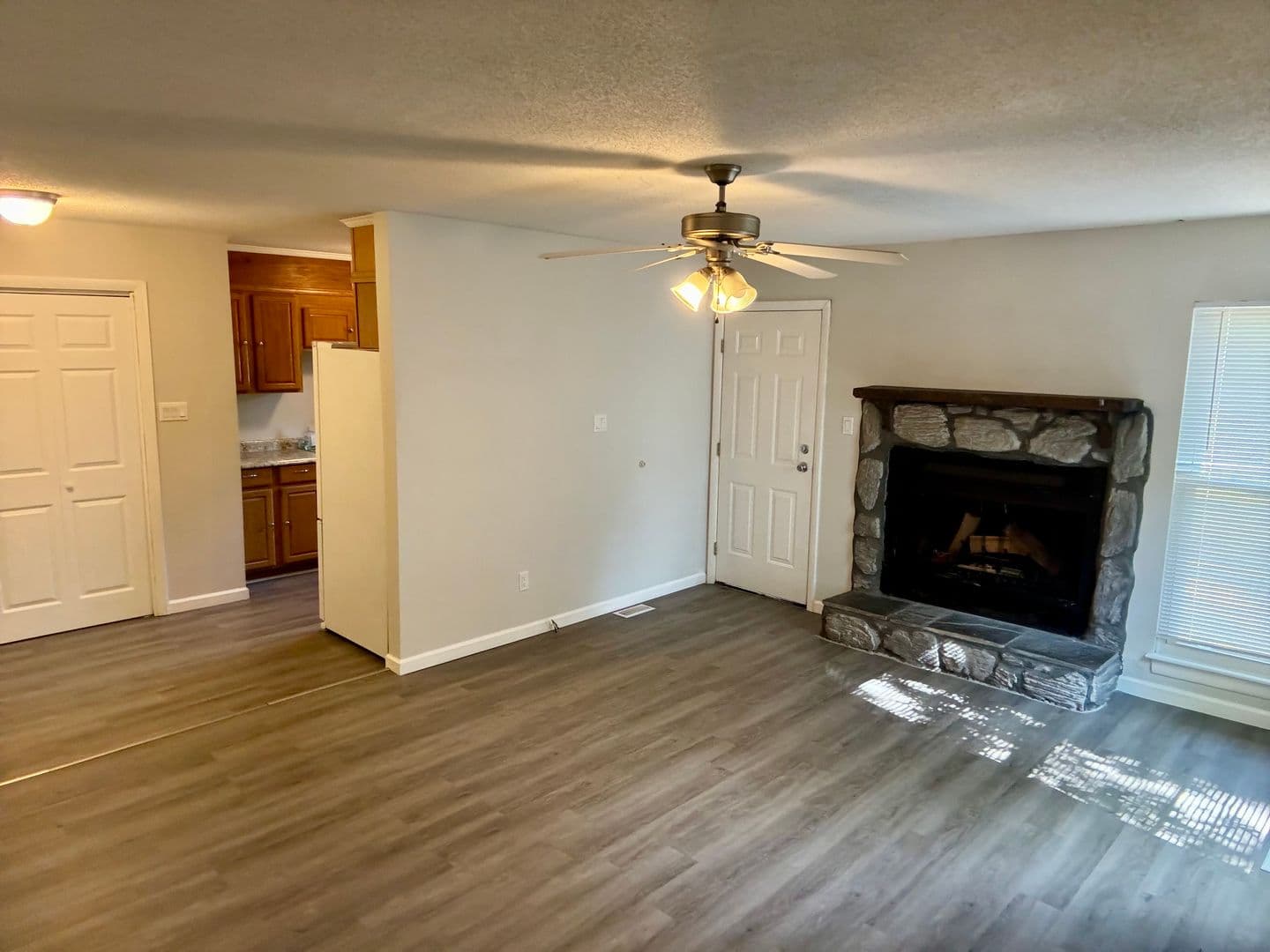 Fayetteville House: 6598 Honeysuckle Dr