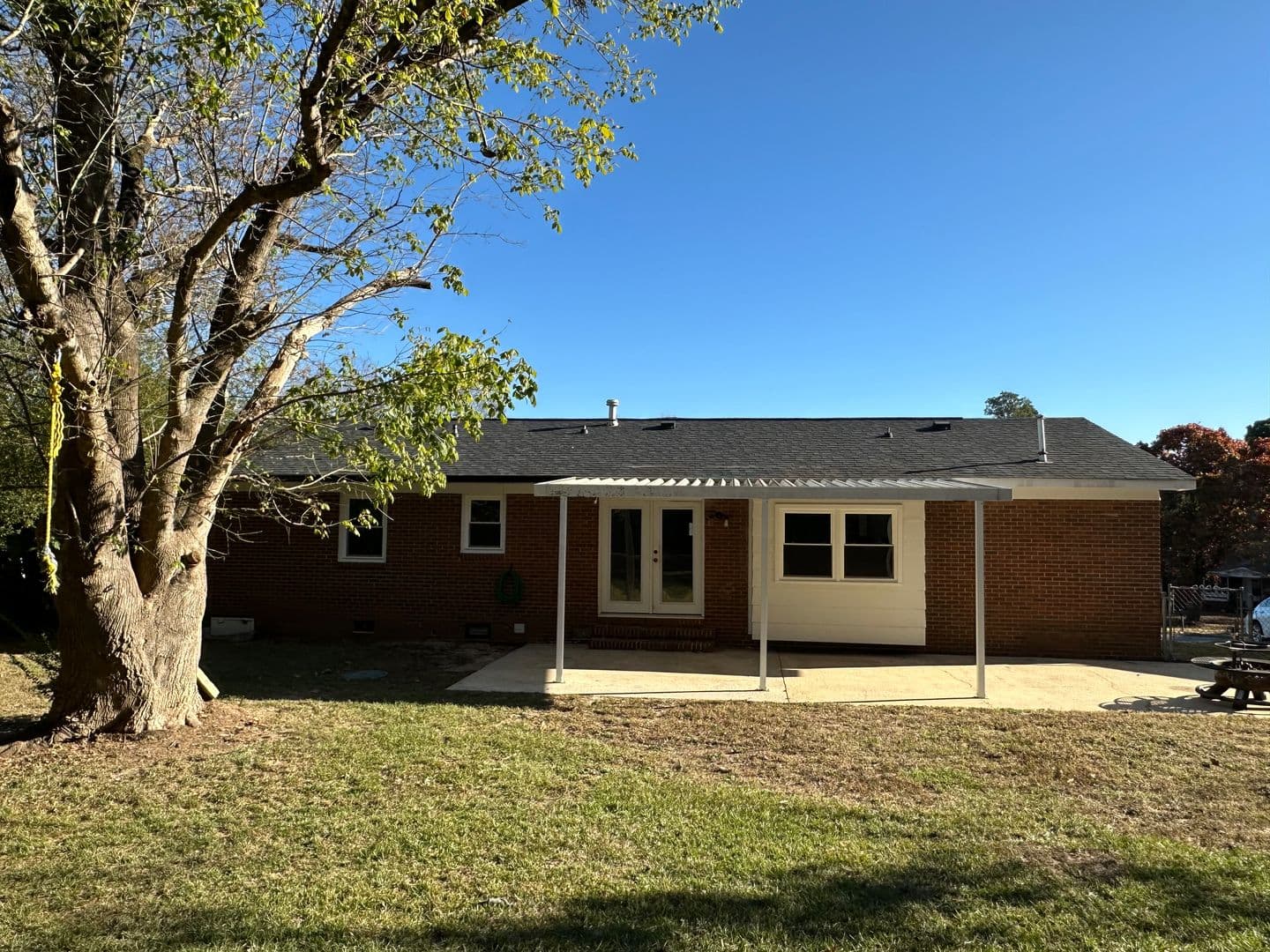 Fayetteville House: 1036 Appalachin Dr