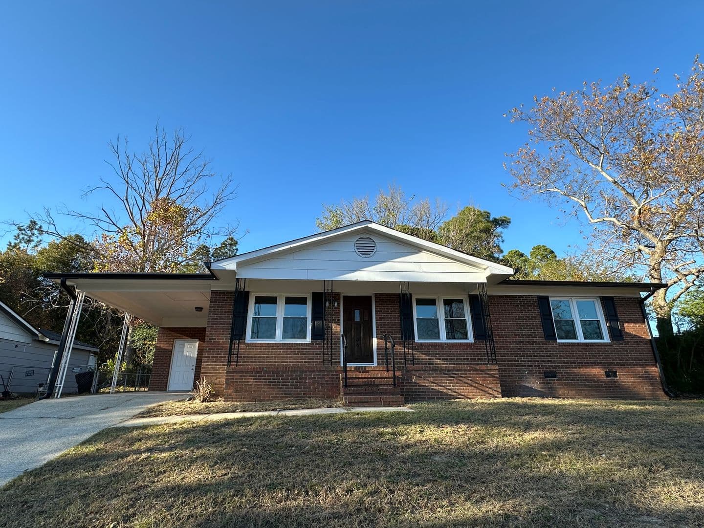Fayetteville House: 1036 Appalachin Dr