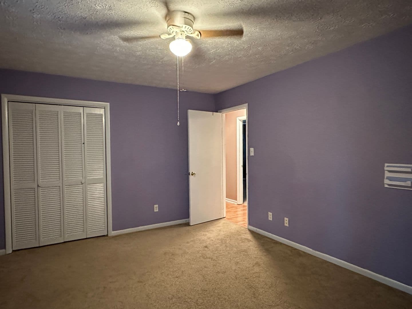 Fayetteville House: 6935 Brockwood St