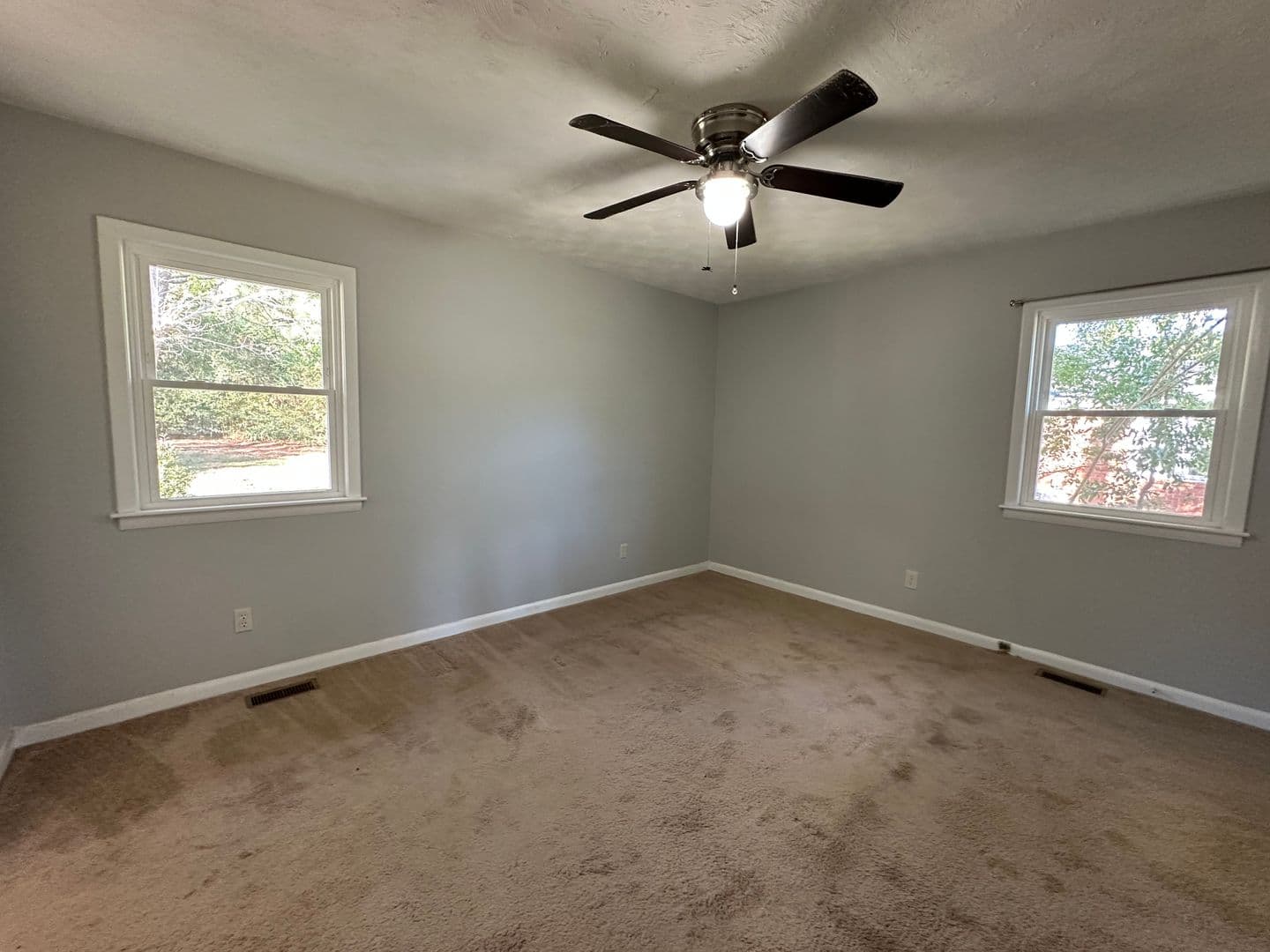 Fayetteville House: 1036 Appalachin Dr
