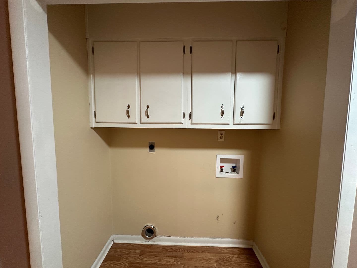 Fayetteville House: 6935 Brockwood St
