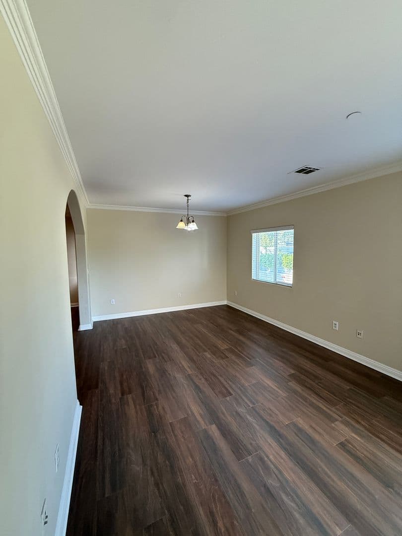Granada Hills House: 17311 Chatsworth St