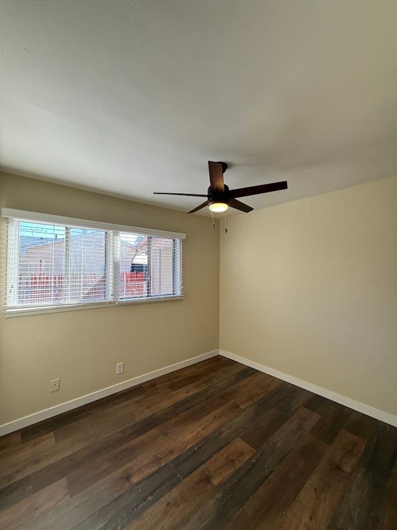 Sylmar House: 14778 Polk St.
