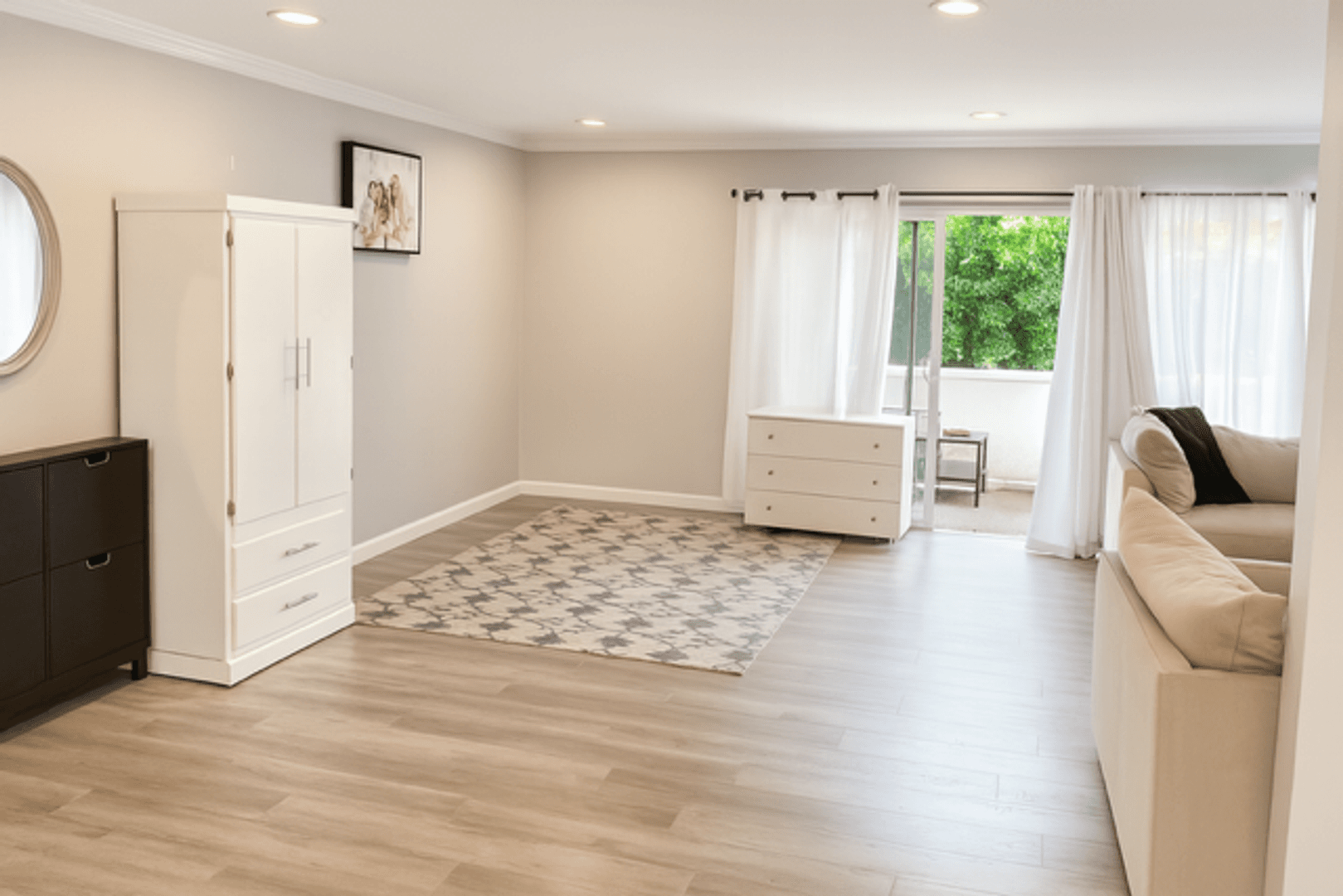 North Hollywood Condo: 6301 Coldwater Canyon Blvd. Unit 22