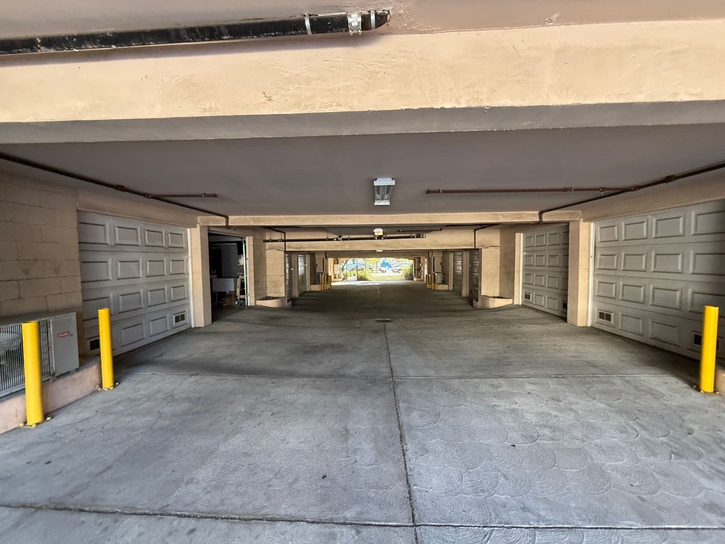 Granada Hills House: 17311 Chatsworth St