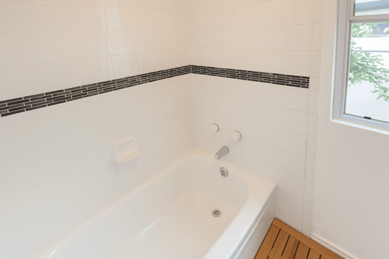 North Hollywood Condo: 6301 Coldwater Canyon Blvd. Unit 22