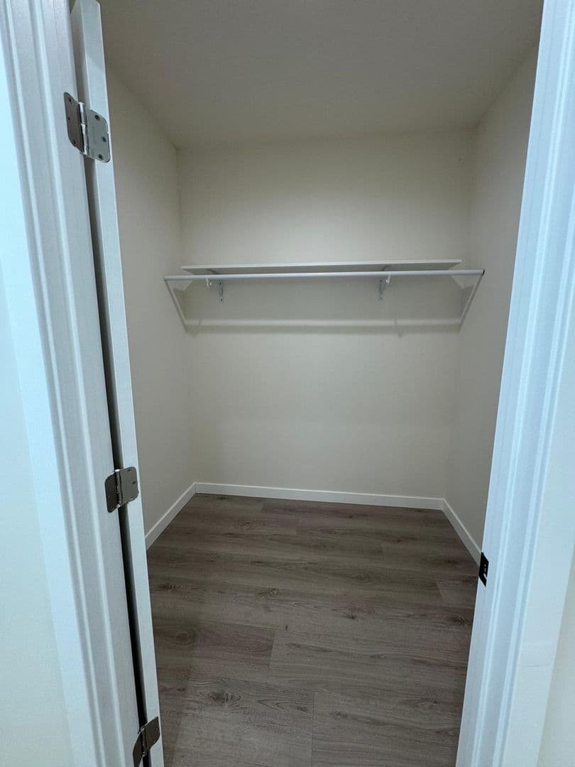Reseda Apartment: 7317-7321 Garden Grove Avenue