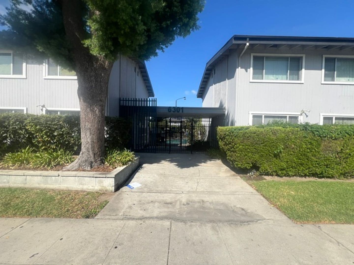 North Hollywood Condo: 6301 Coldwater Canyon Blvd. Unit 22