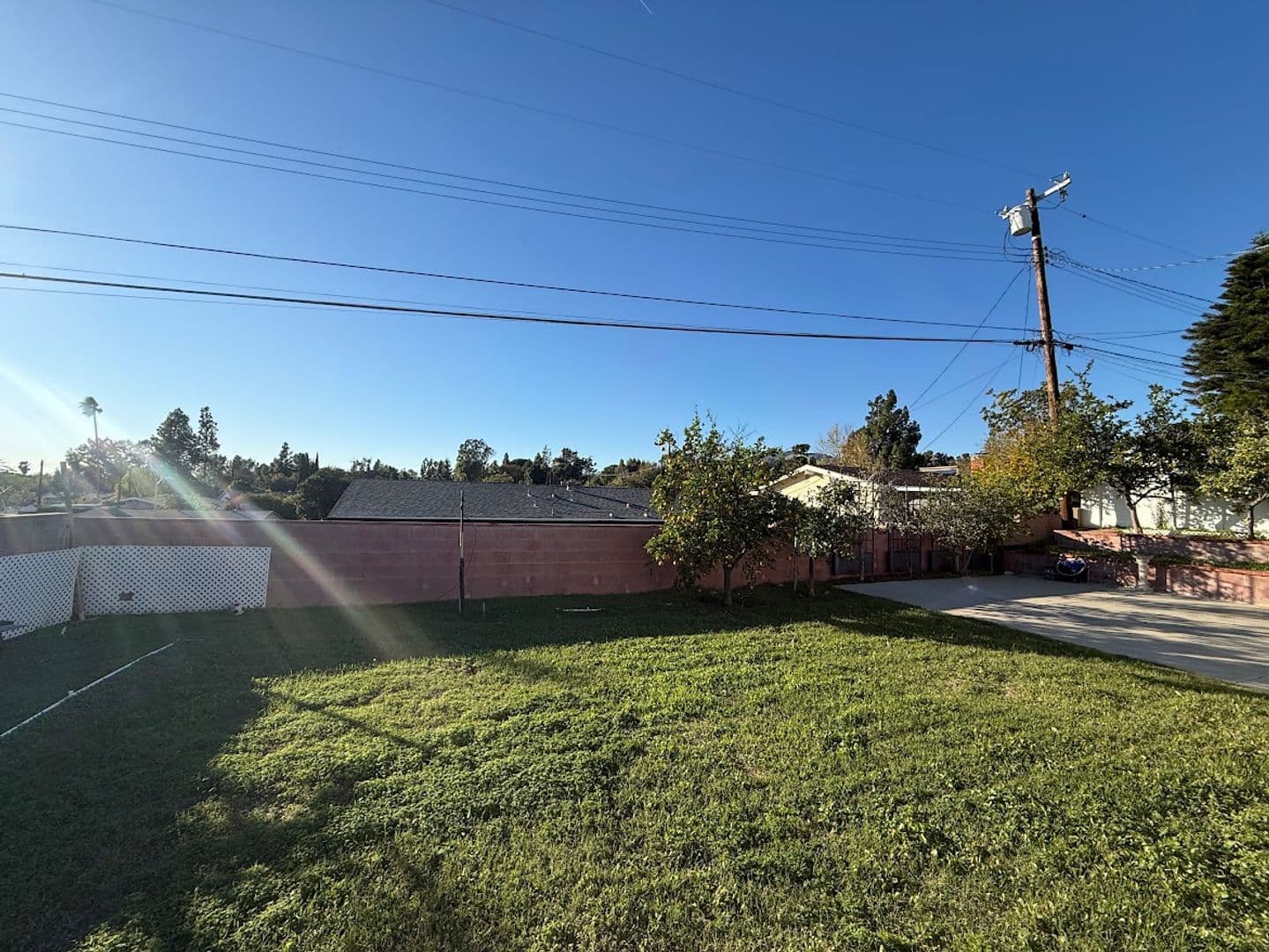 Granada Hills House: 11725 Monogram Avenue