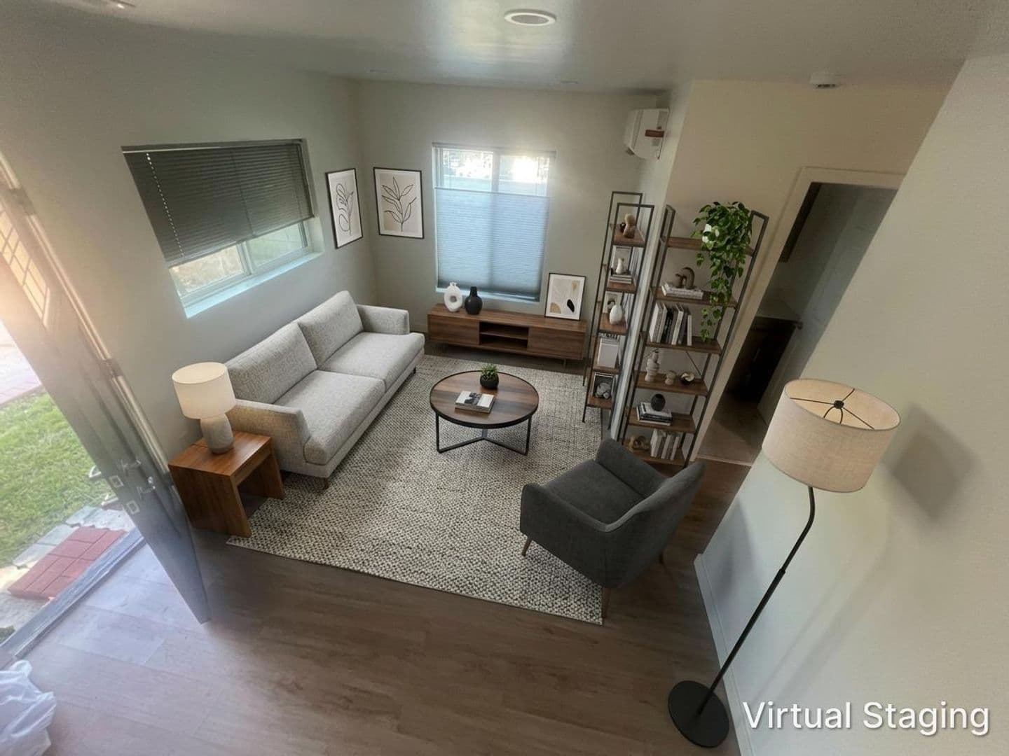 Granada Hills House: 11303 Paso Robles Avenue