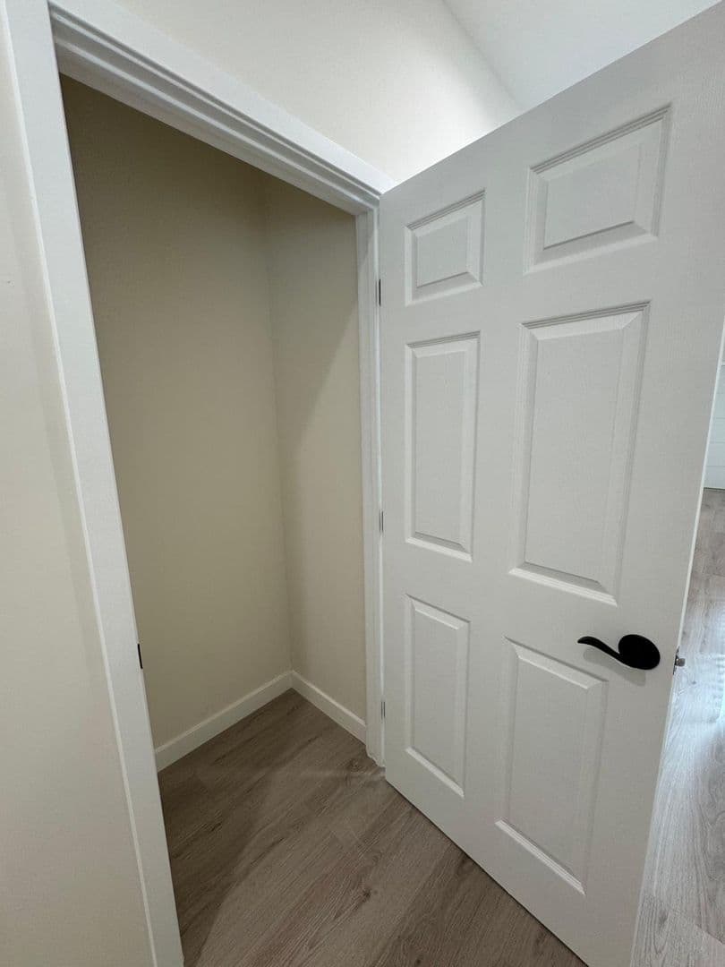 Reseda Apartment: 7317-7321 Garden Grove Avenue