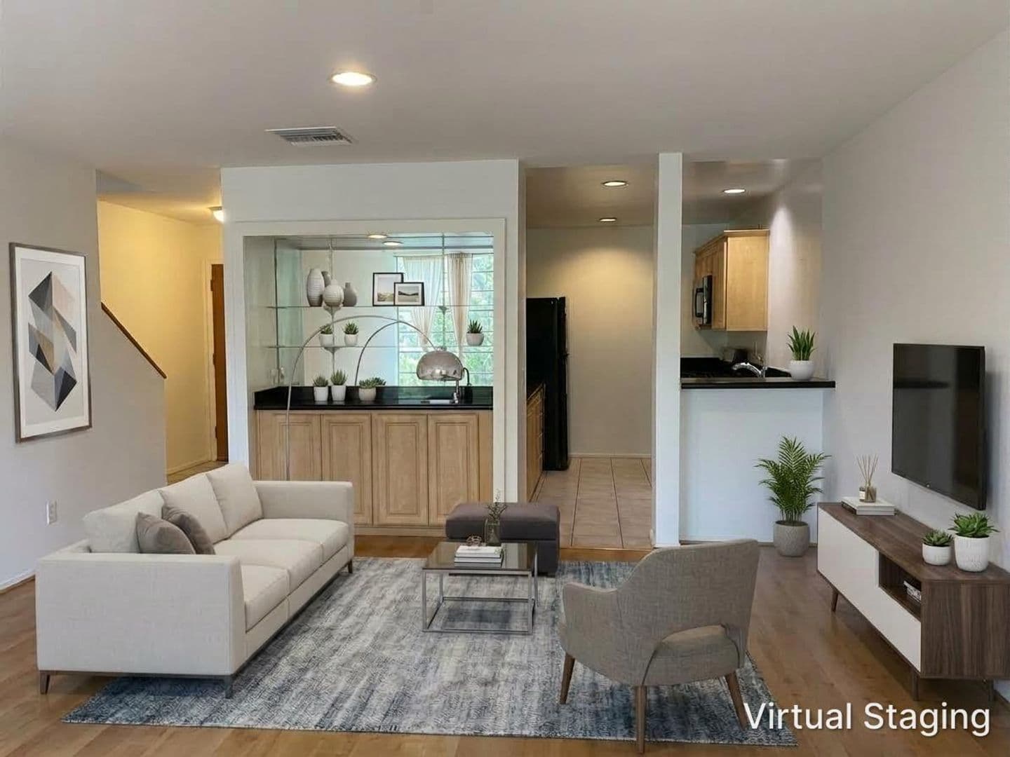 Los Angeles Condo: 3884 Fredonia Dr. Unit F