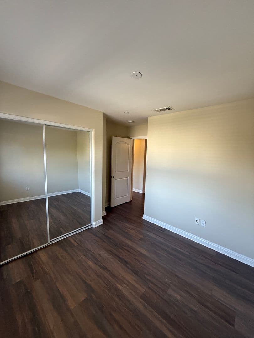 Granada Hills House: 17311 Chatsworth St