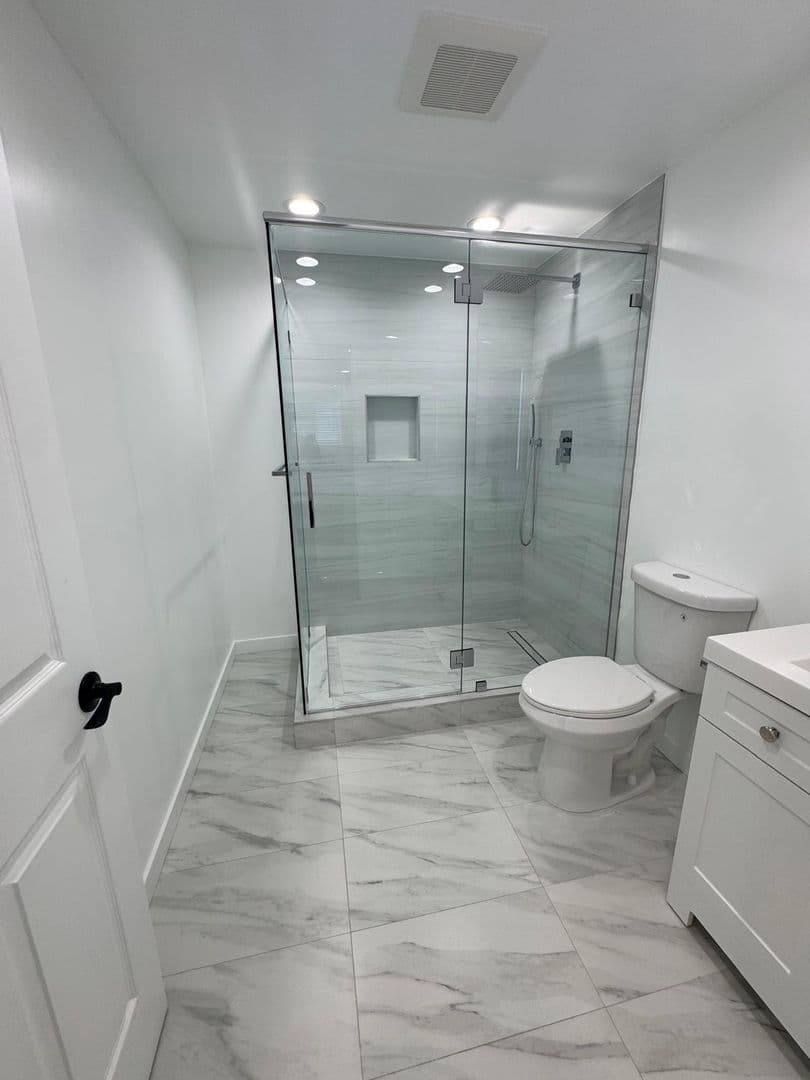 Reseda Apartment: 7317-7321 Garden Grove Avenue