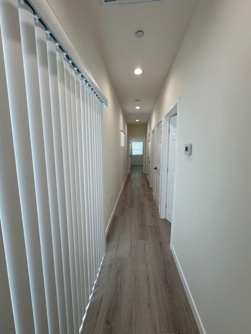 Reseda Apartment: 7317-7321 Garden Grove Avenue