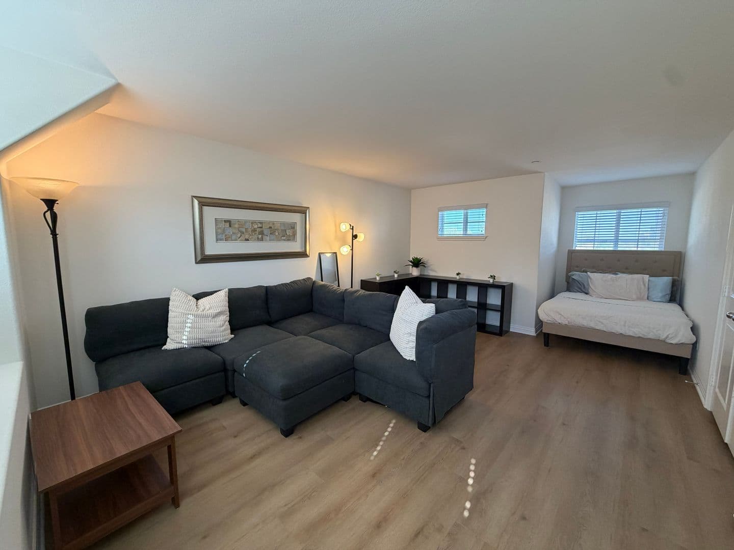 Rancho Cucamonga Townhome: 8013 City View Place