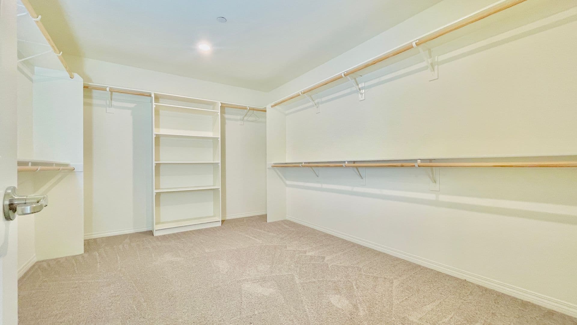 Jurupa Valley House: 11998 Santiam Ct