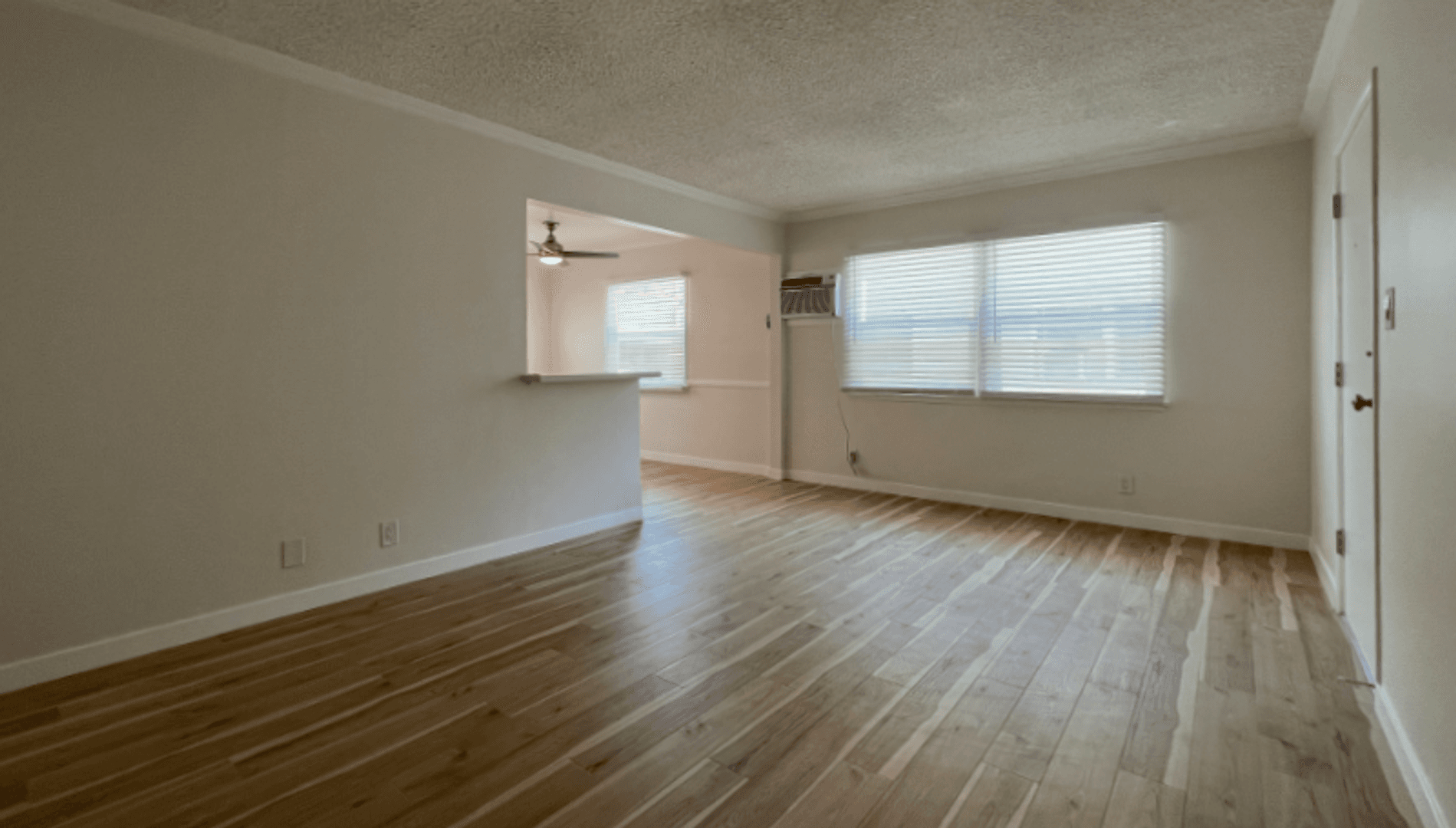 Valley Village Apartment: 4710 Vantage Ave
