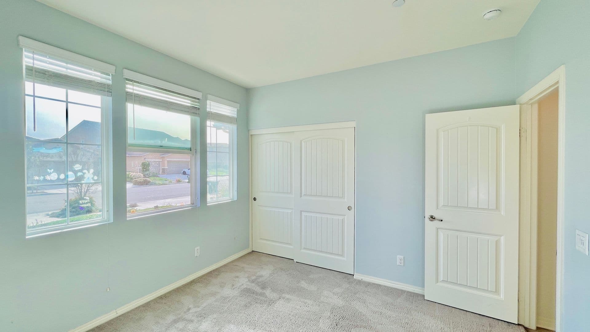Jurupa Valley House: 11998 Santiam Ct