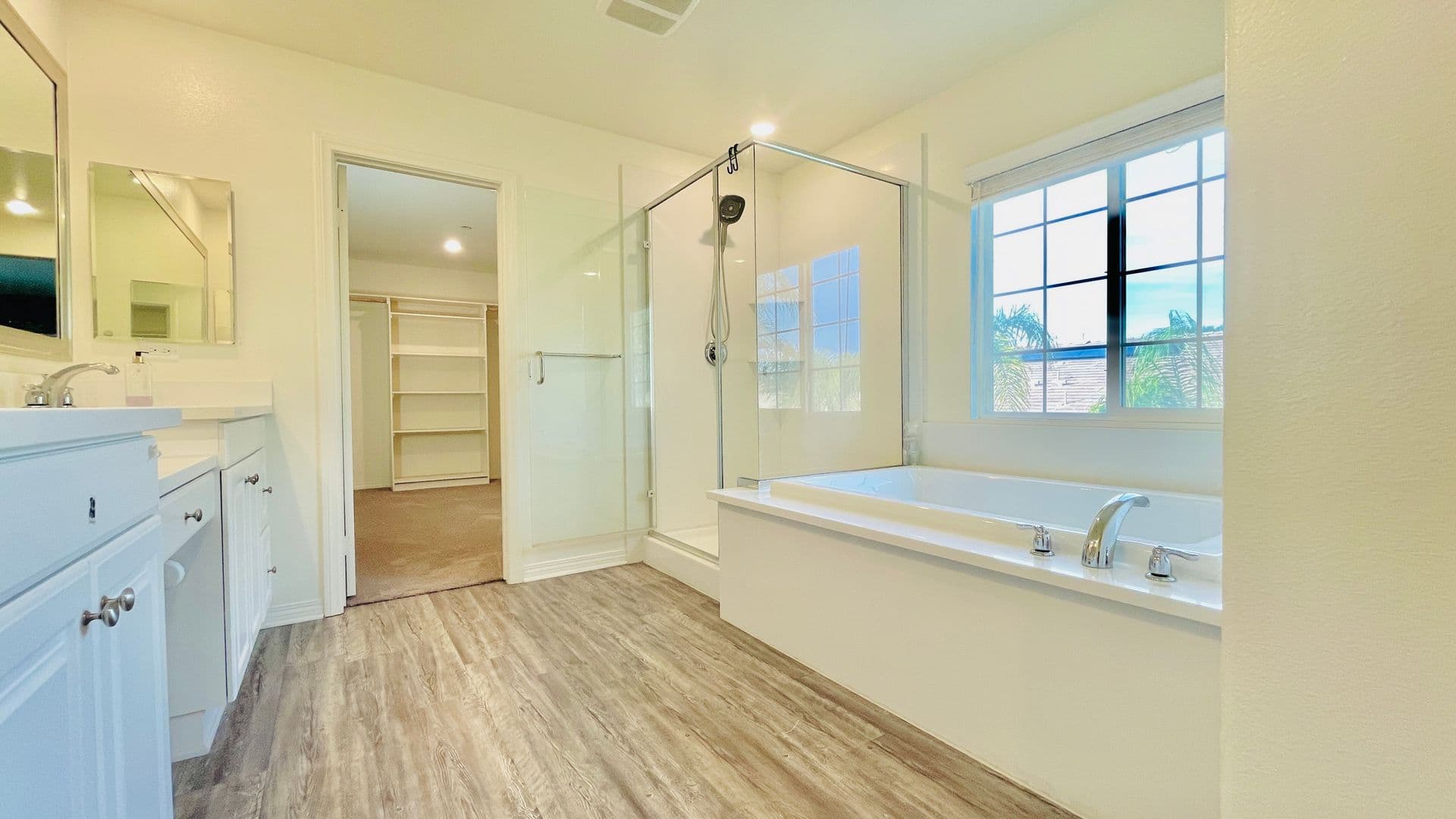 Jurupa Valley House: 11998 Santiam Ct