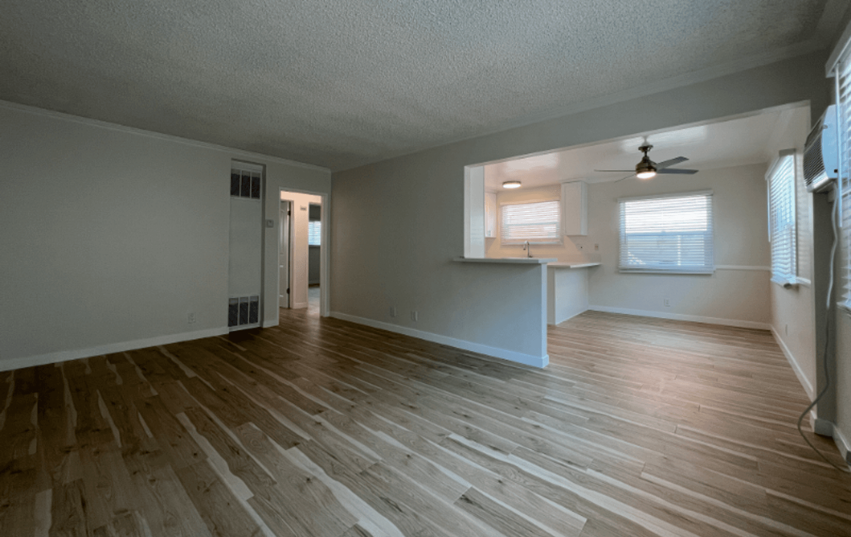 Valley Village Apartment: 4710 Vantage Ave