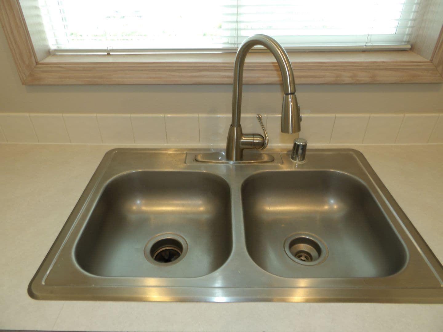 Ridgefield Apartment: 2019 NE 179th St